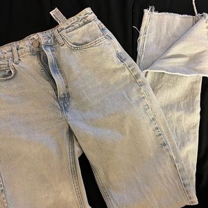 Zara Straight Leg Jeans w/ a split hem